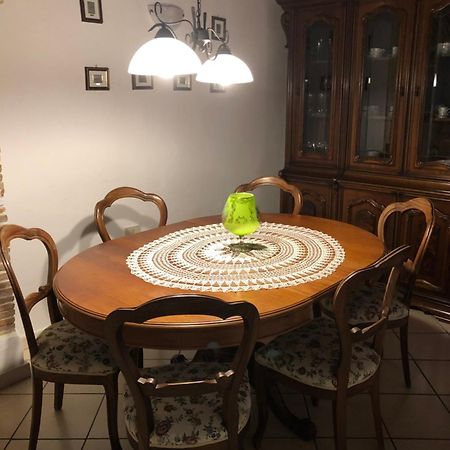 Apartamento Il Vicolo Buti Exterior foto
