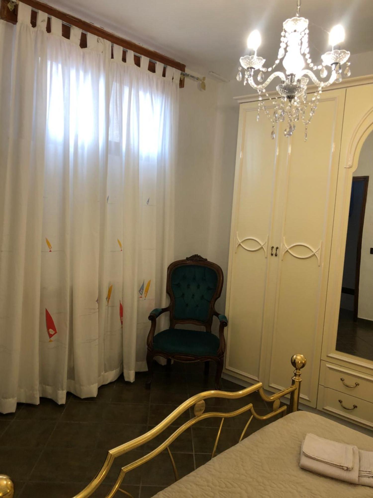 Apartamento Il Vicolo Buti Exterior foto