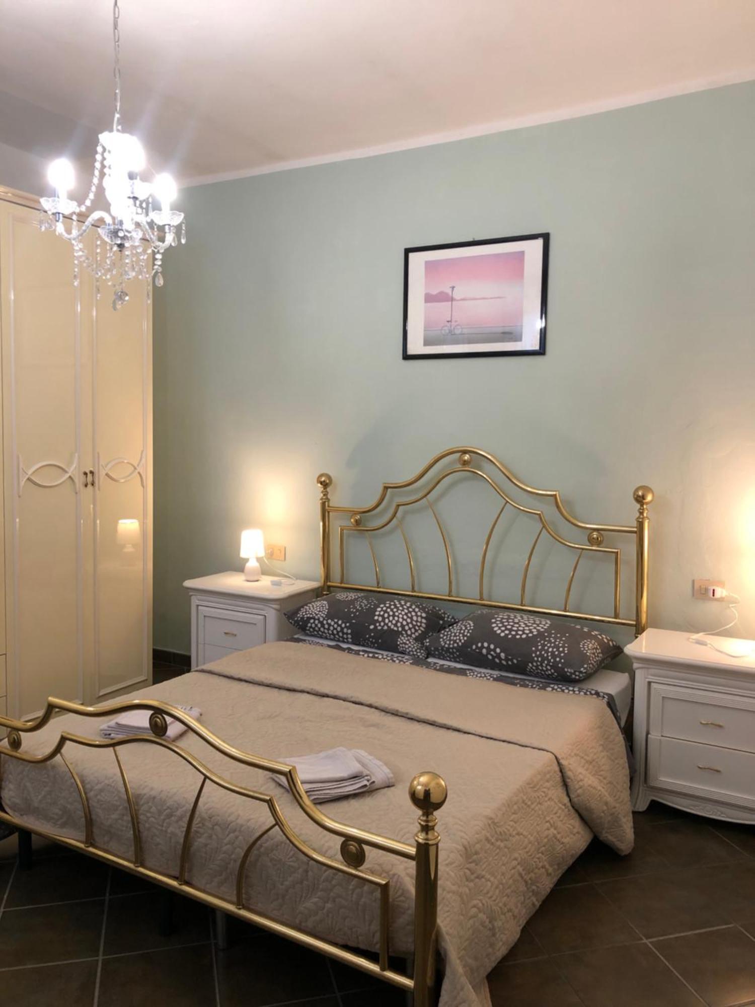Apartamento Il Vicolo Buti Exterior foto